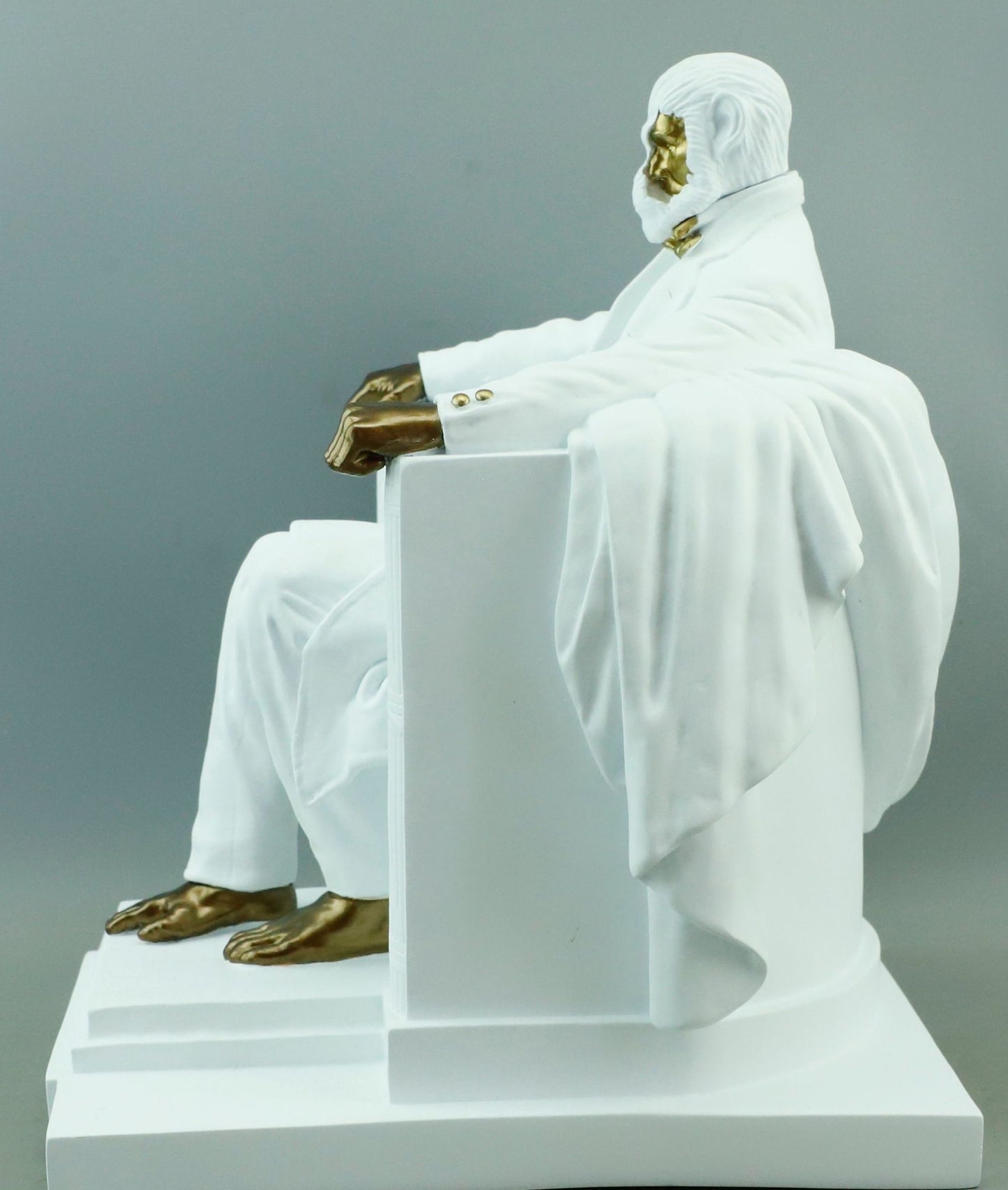 ABE Sculpture White/Gold colorway