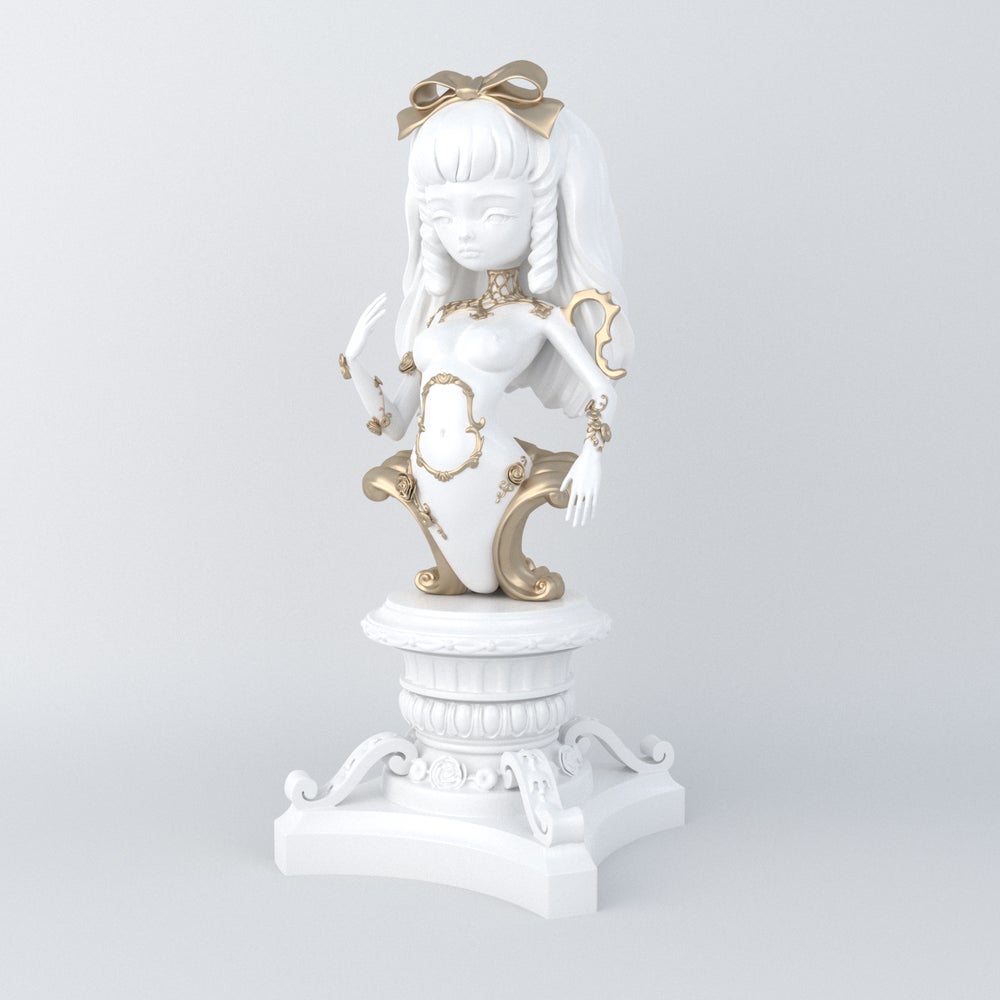 La Dauphine Sculpture White/Gold