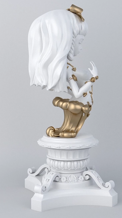 La Dauphine Sculpture White/Gold - Ready to ship