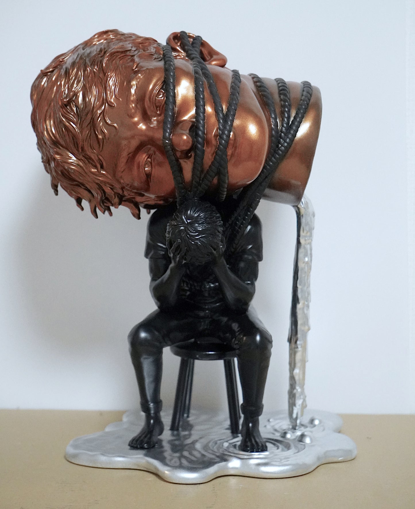 Miles JohnstonのEGO Sculpture White