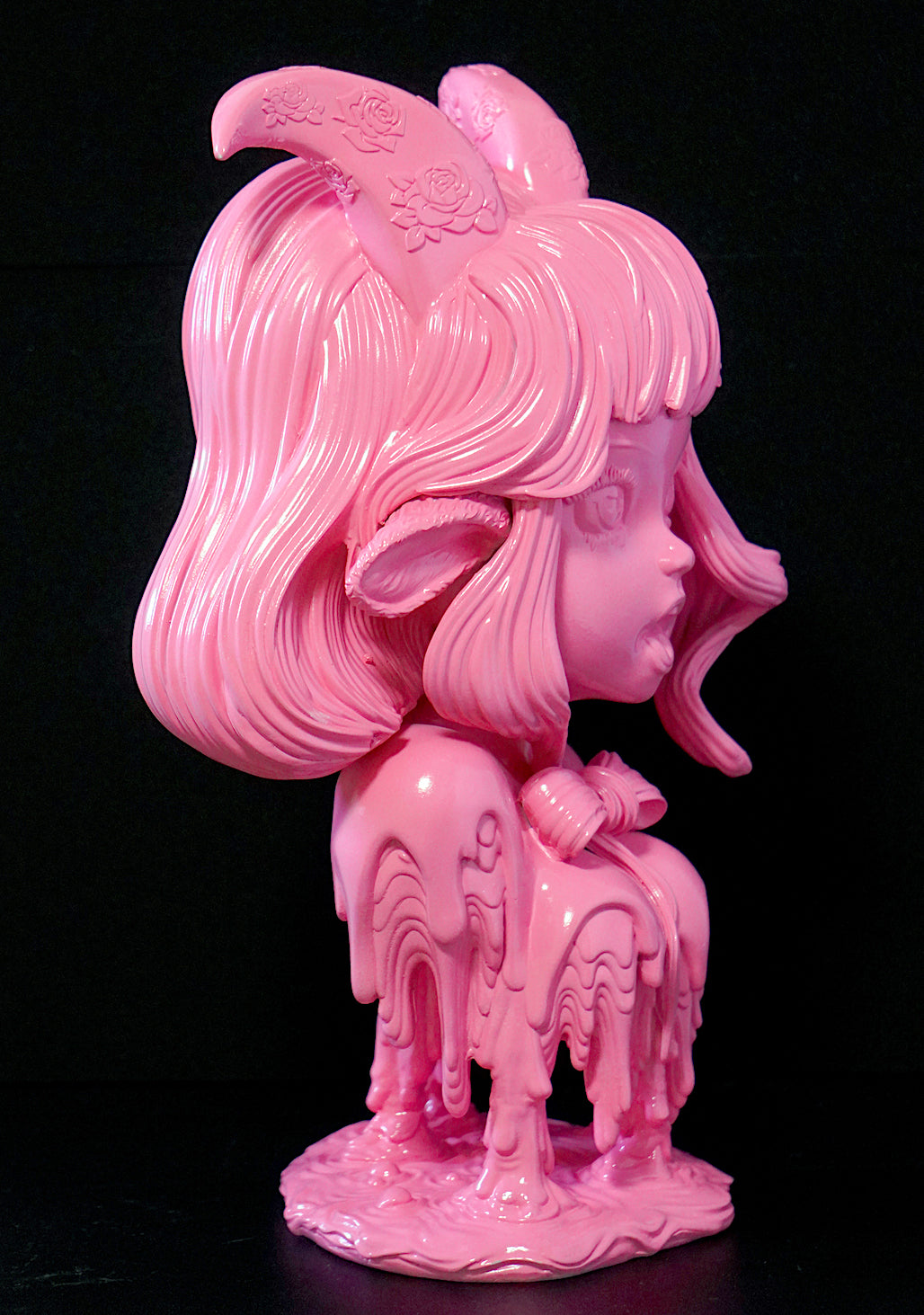 Capricorn Sculpture Pink colorway