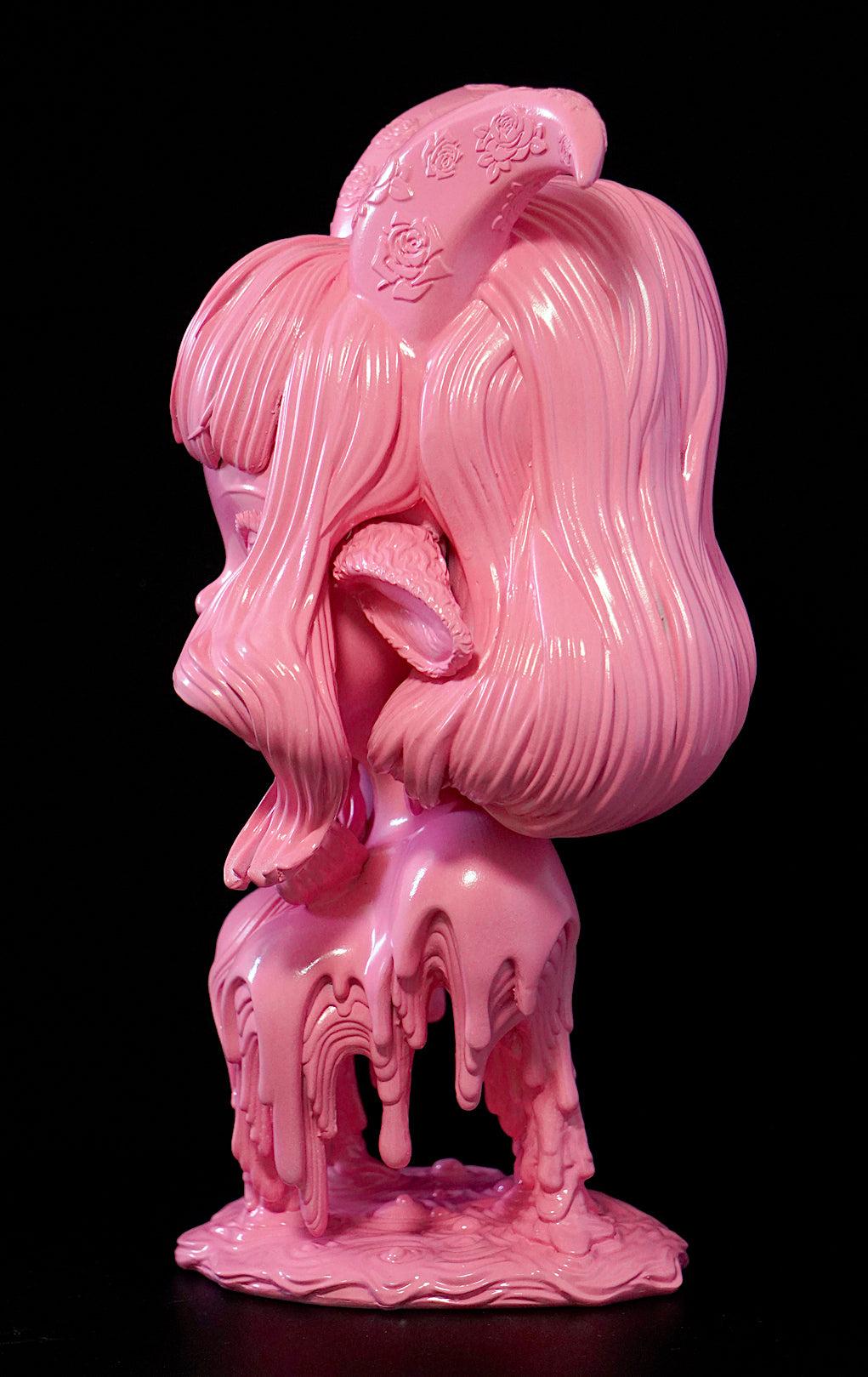 Capricorn Sculpture Pink colorway